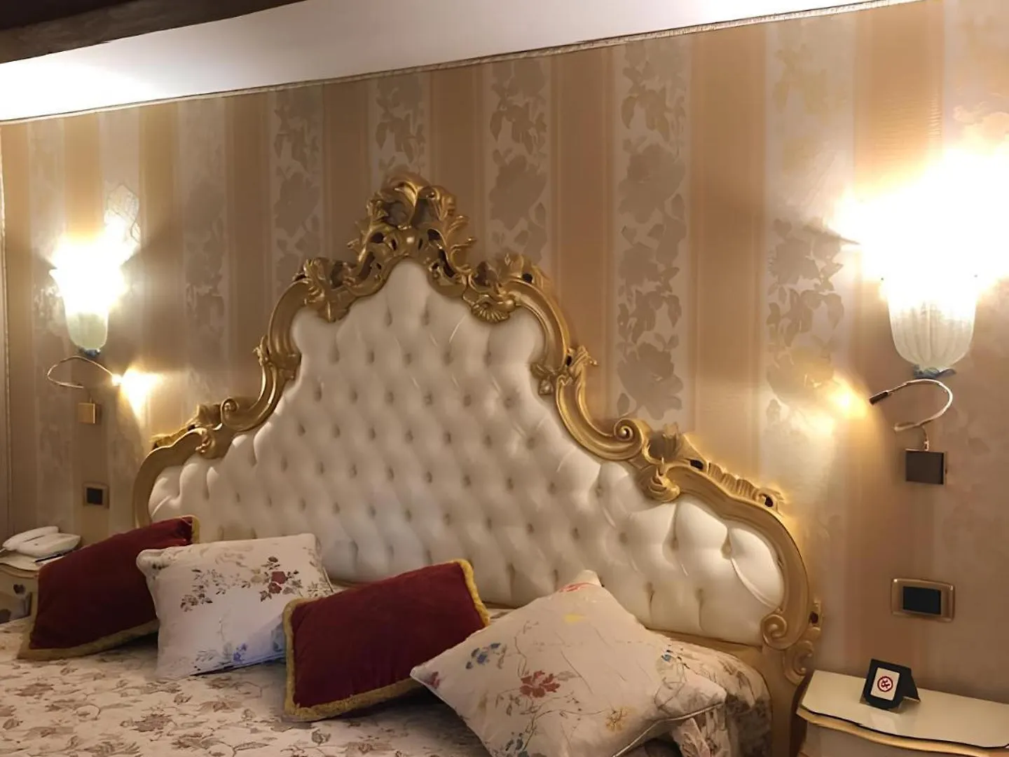 Hotel Casa Savoia & Casa Jolanda Benátky Penzion