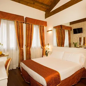 Casanova Fourrooms Venise